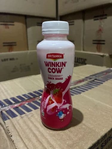 Britannia Winkin Cow Strawberry Milk Shake view 2